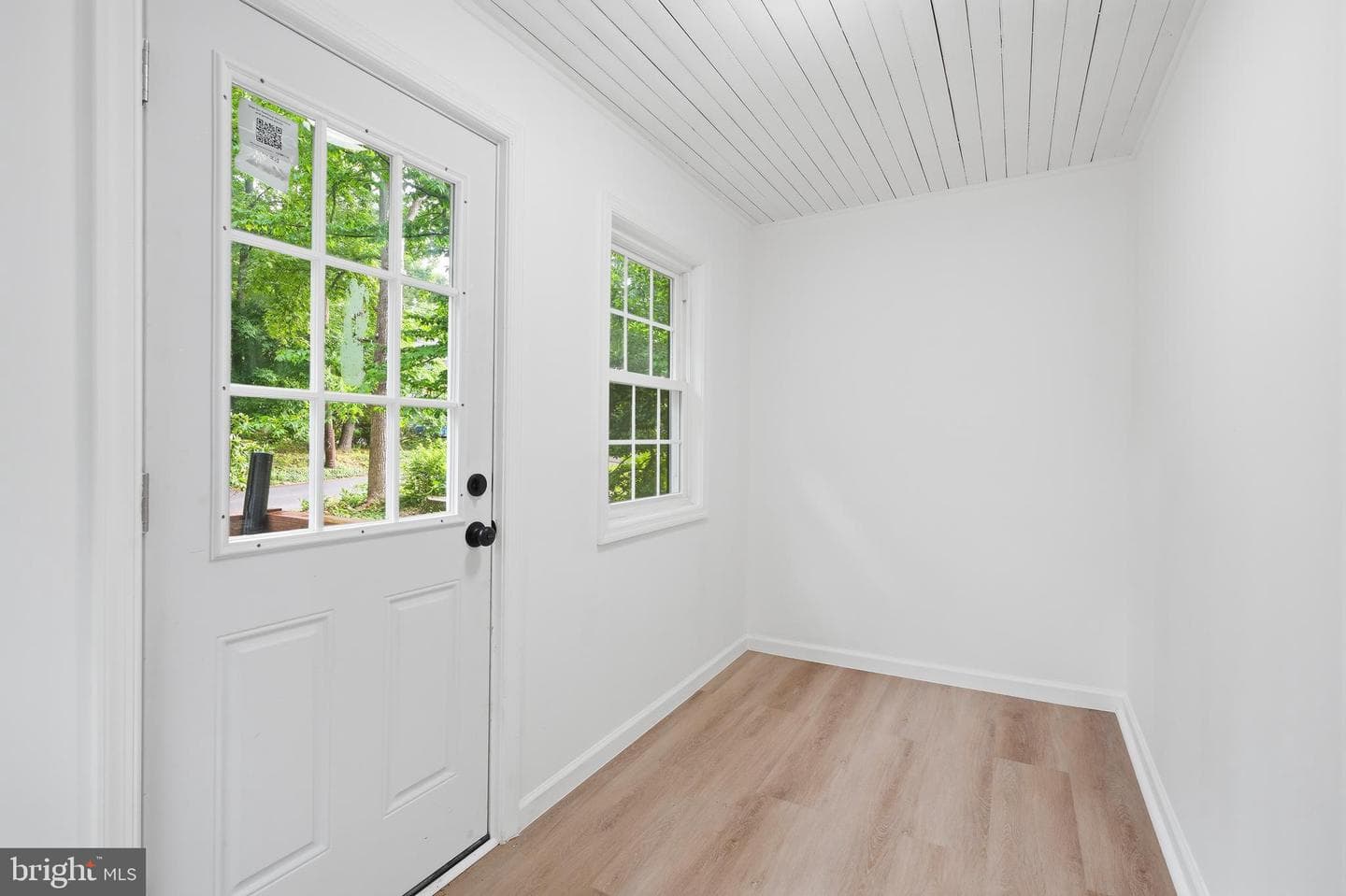 227 W Ferry Road photo 5