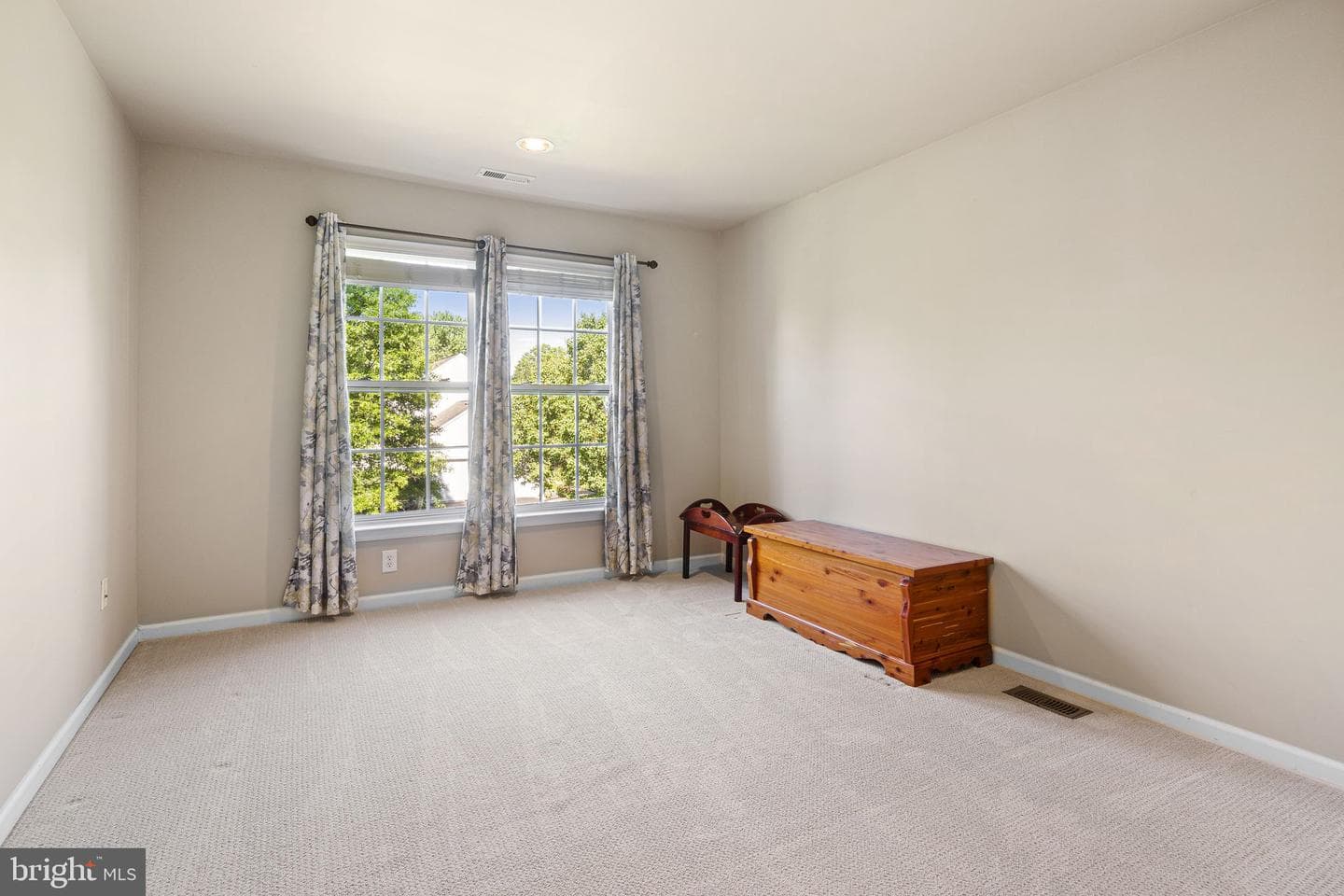 1472 Hidden Pond Drive photo 32
