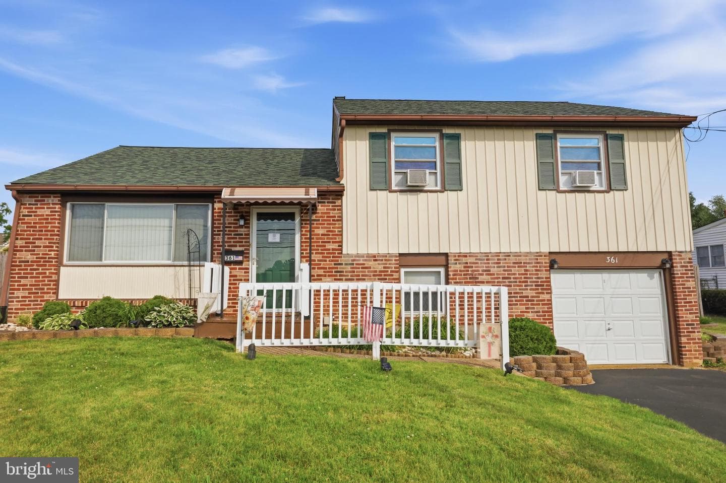 361 Valley Road, Warminster