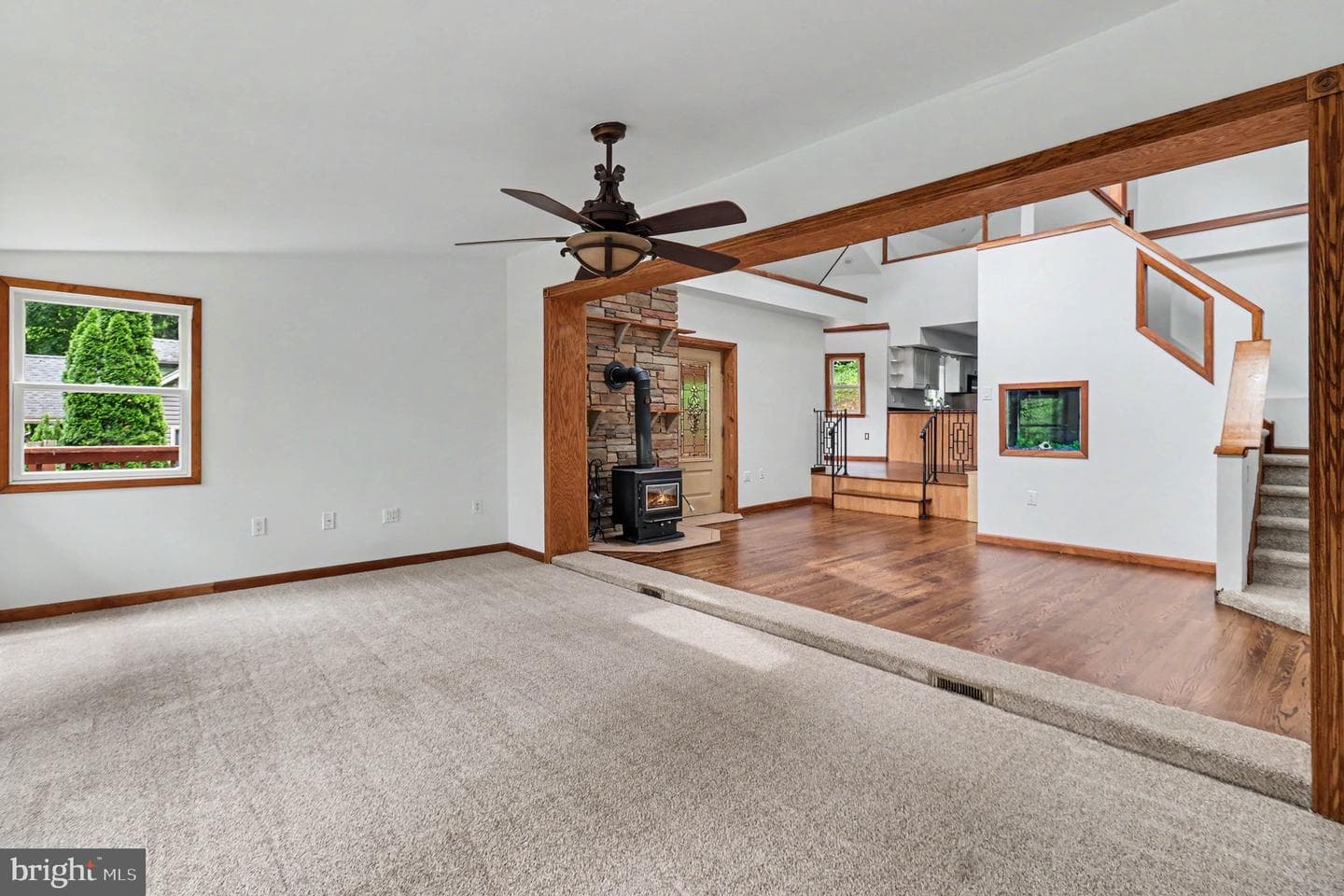 4667 N River Drive photo 8