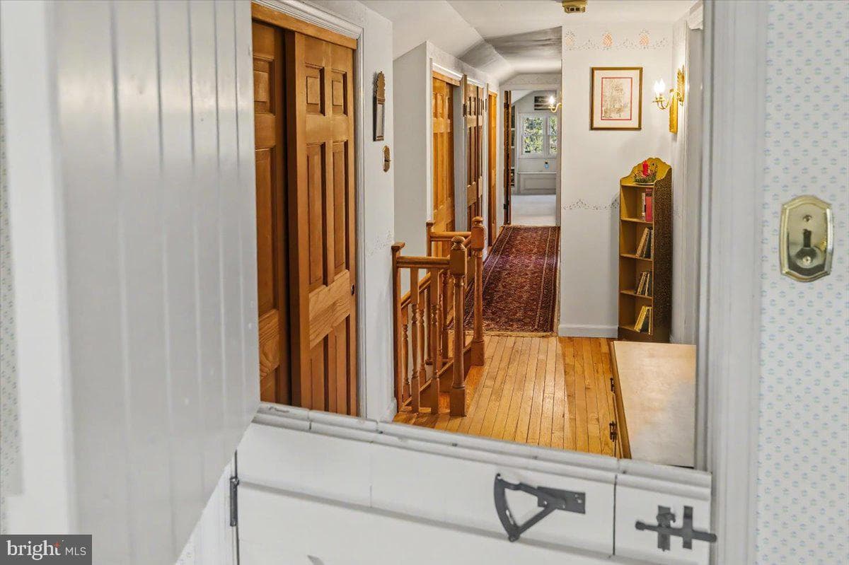 87 Smith School Road photo 38