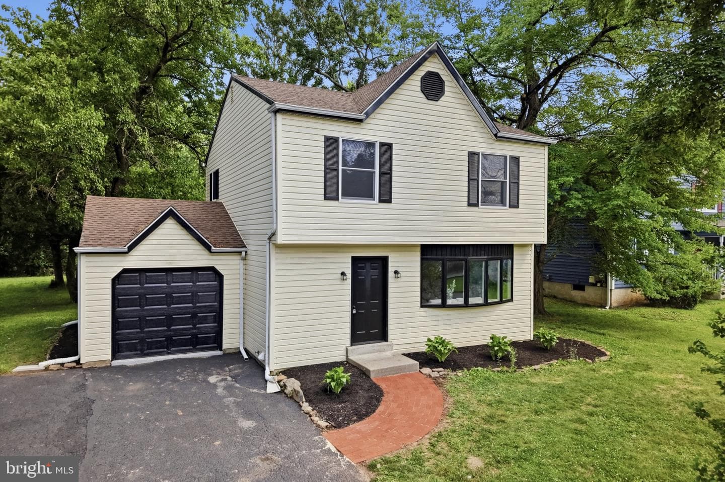 815 Philadelphia Avenue, Warrington