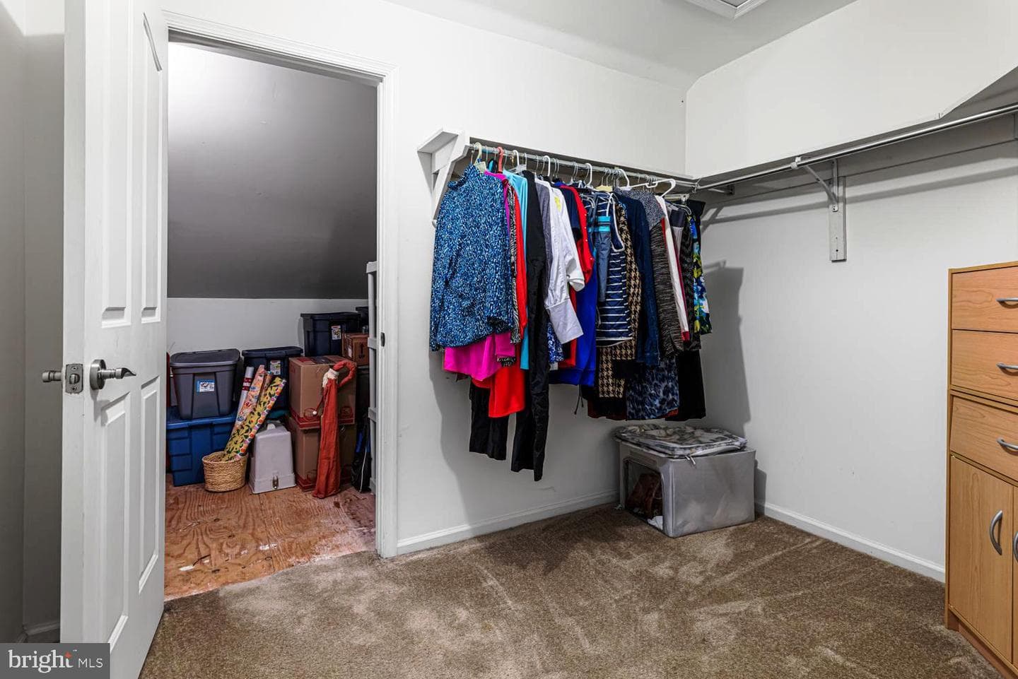 306 Remington Court photo 22