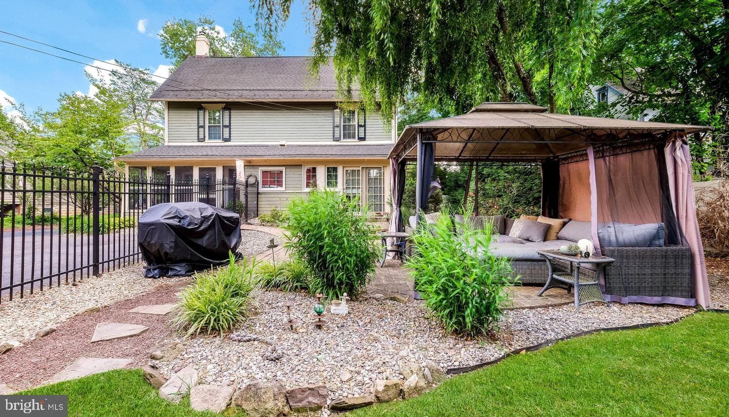 45 E Butler Avenue photo 48