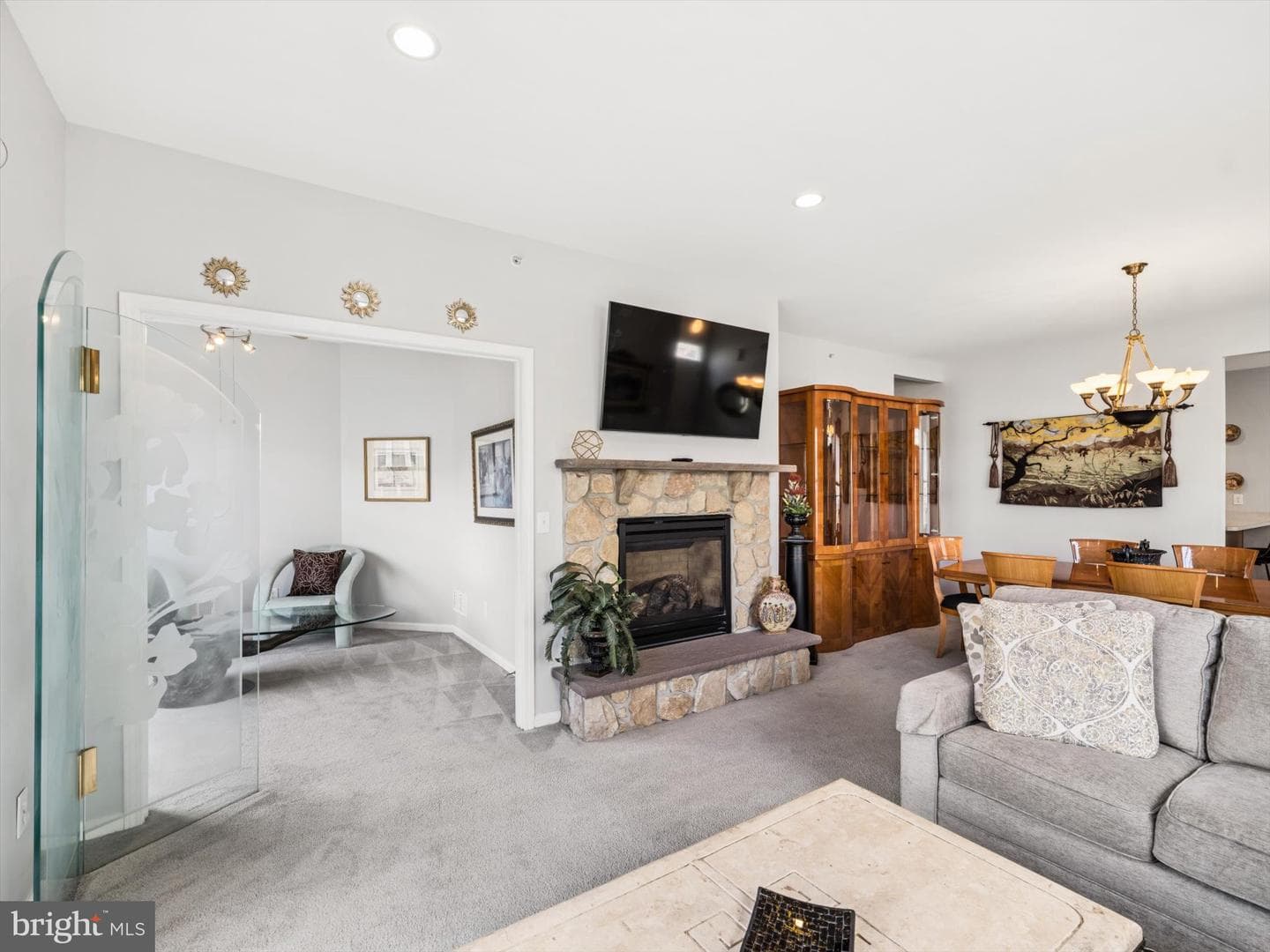 1704 Nottingham Court #134 photo 6