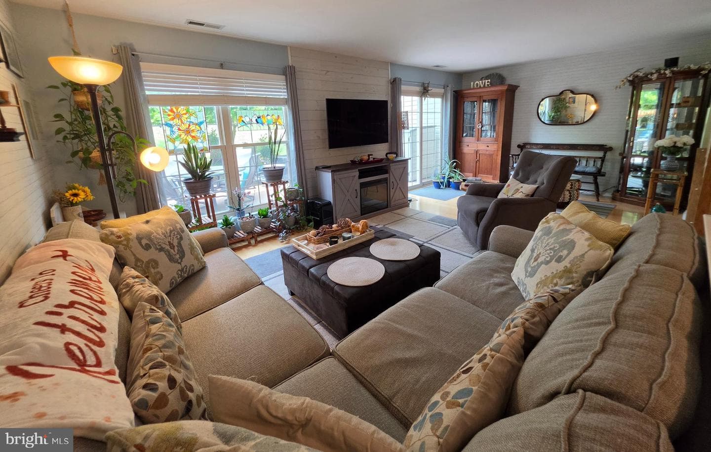 105 Larkspur Court photo 13