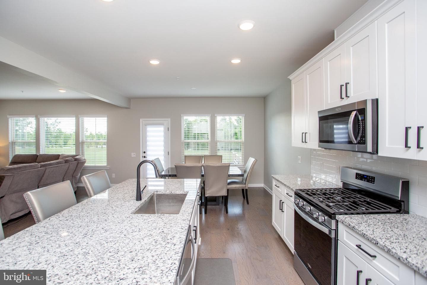 1006 Marquis Lane photo 16