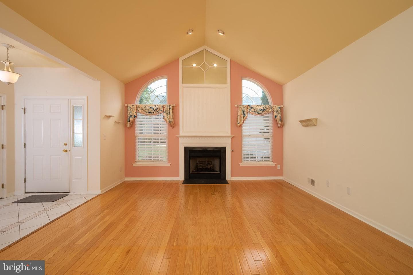 119 Bellflower Road photo 3