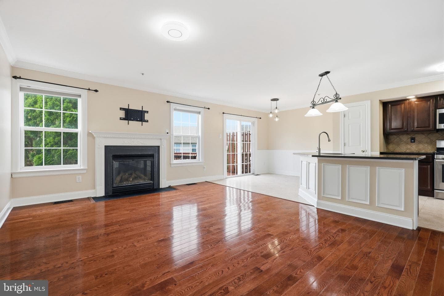 314 Cedar Waxwing Drive photo 9