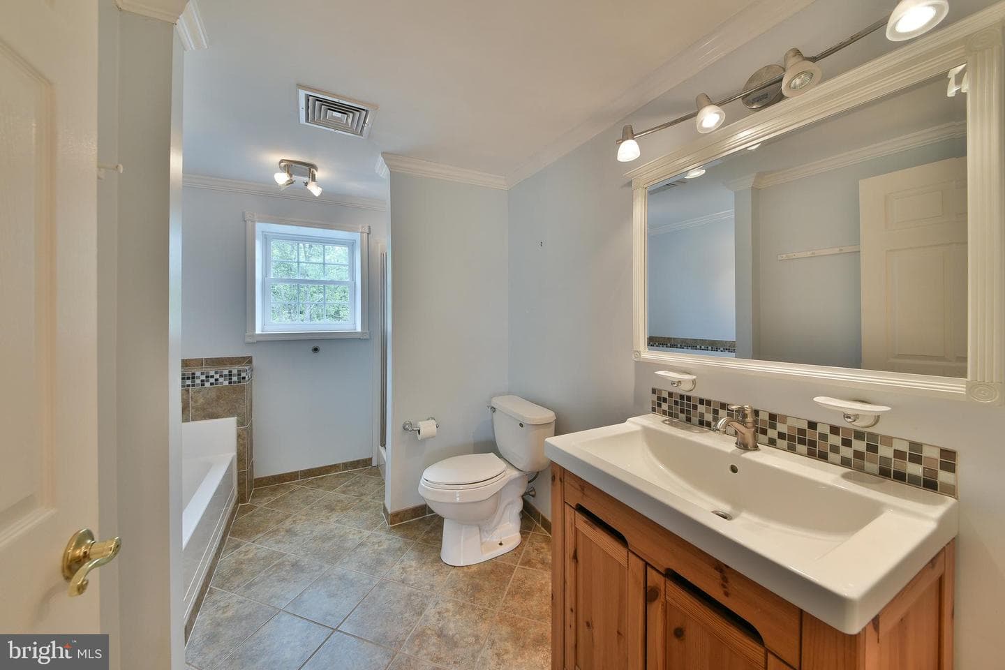 715 Bucks Road photo 44