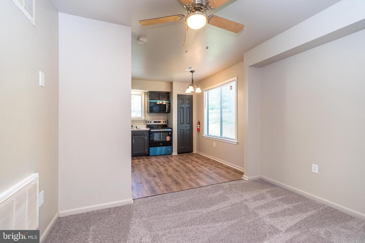 1 Kittery Court photo 16
