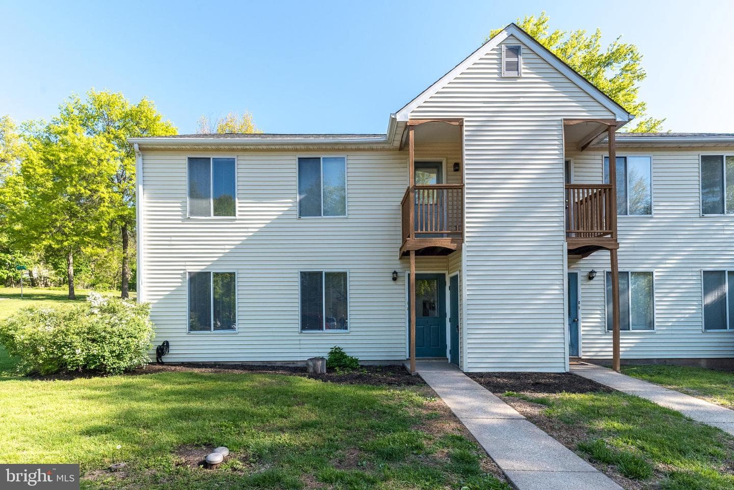 1 Kittery Court photo 3