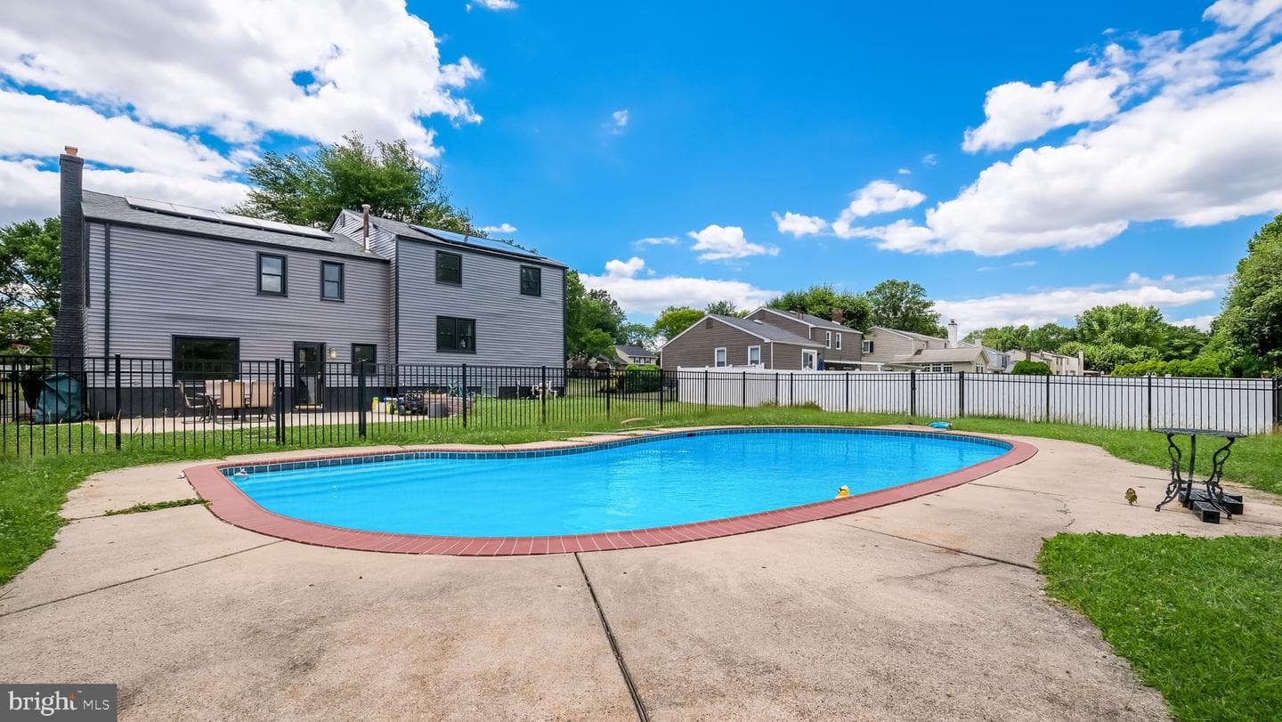 106 Cedarbrook Drive photo 42