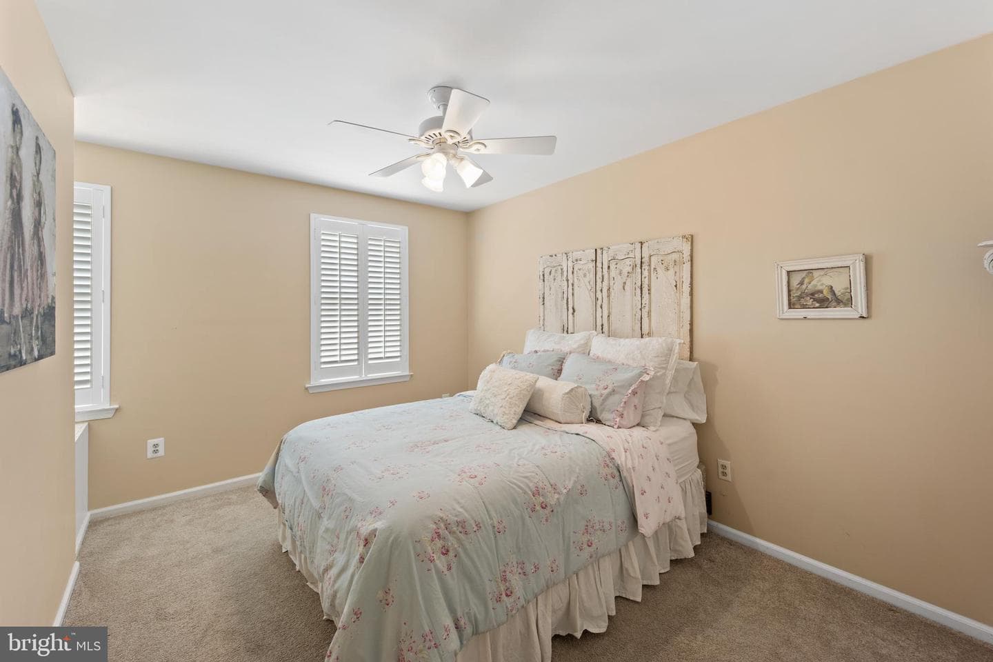 487 Cambridge Lane photo 20