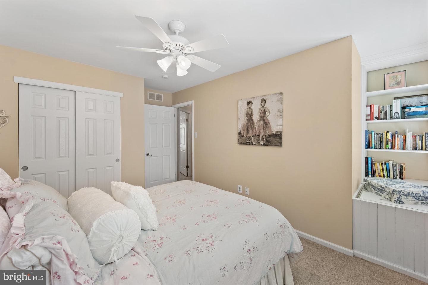 487 Cambridge Lane photo 21