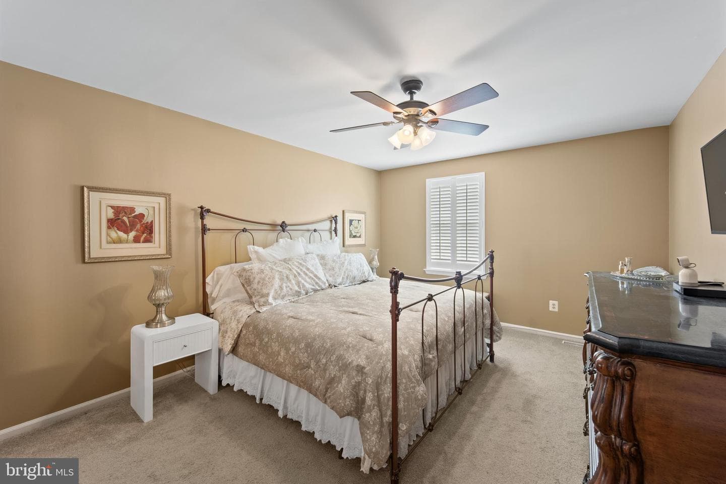 487 Cambridge Lane photo 28