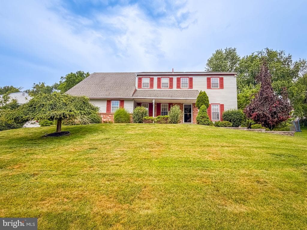 735 Ross Drive, Feasterville Trevose