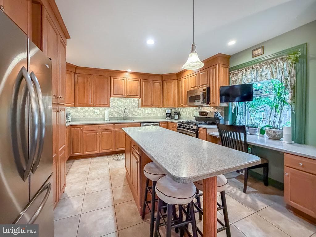 735 Ross Drive photo 22