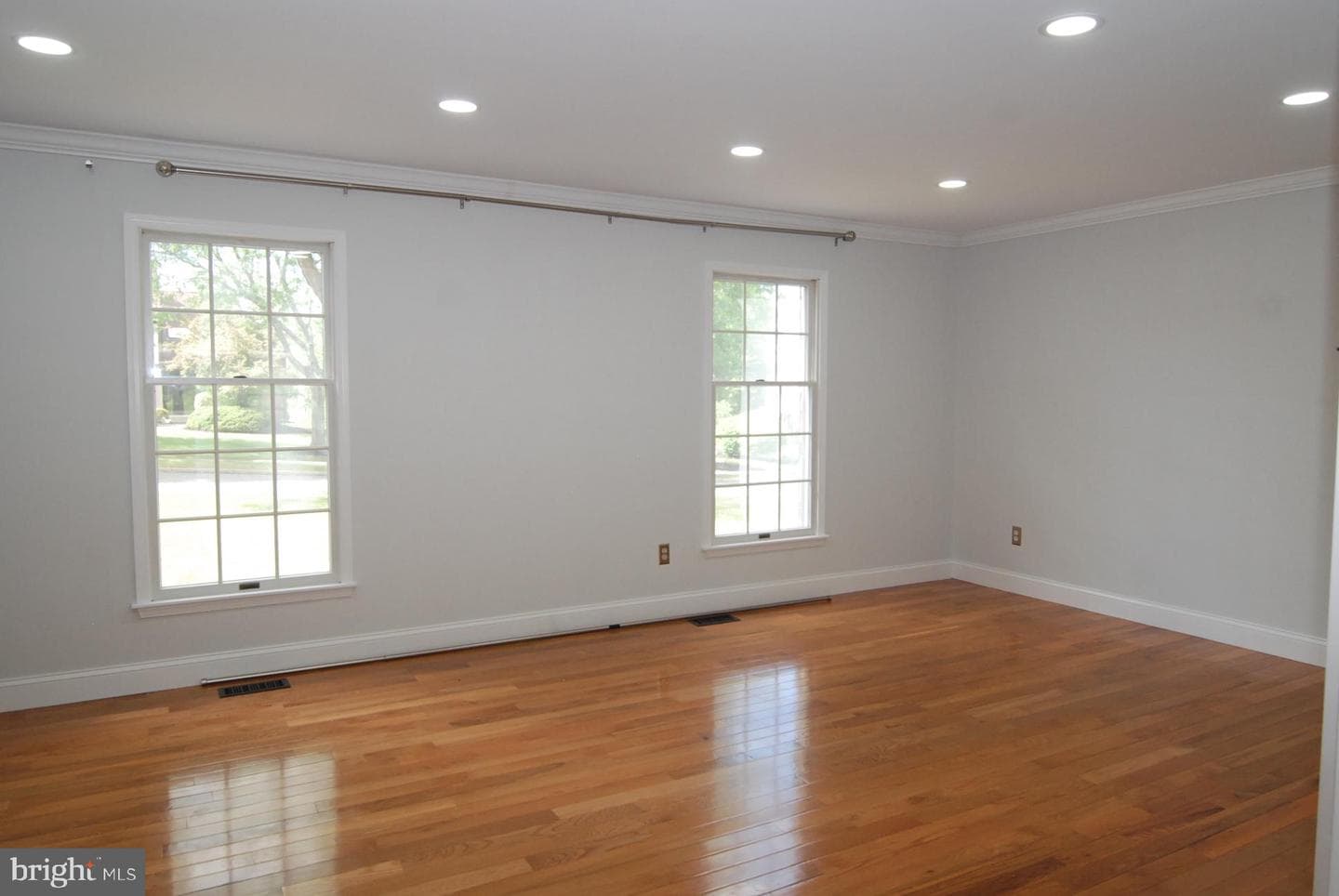 255 Pintail Court photo 17