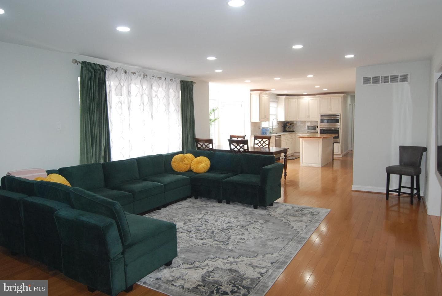255 Pintail Court photo 21