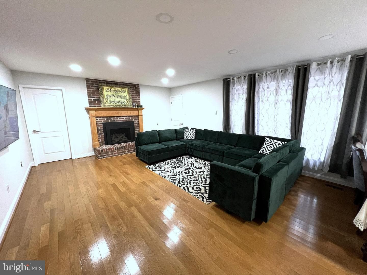 255 Pintail Court photo 23