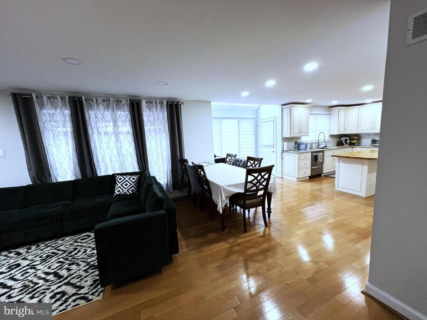 255 Pintail Court photo 24