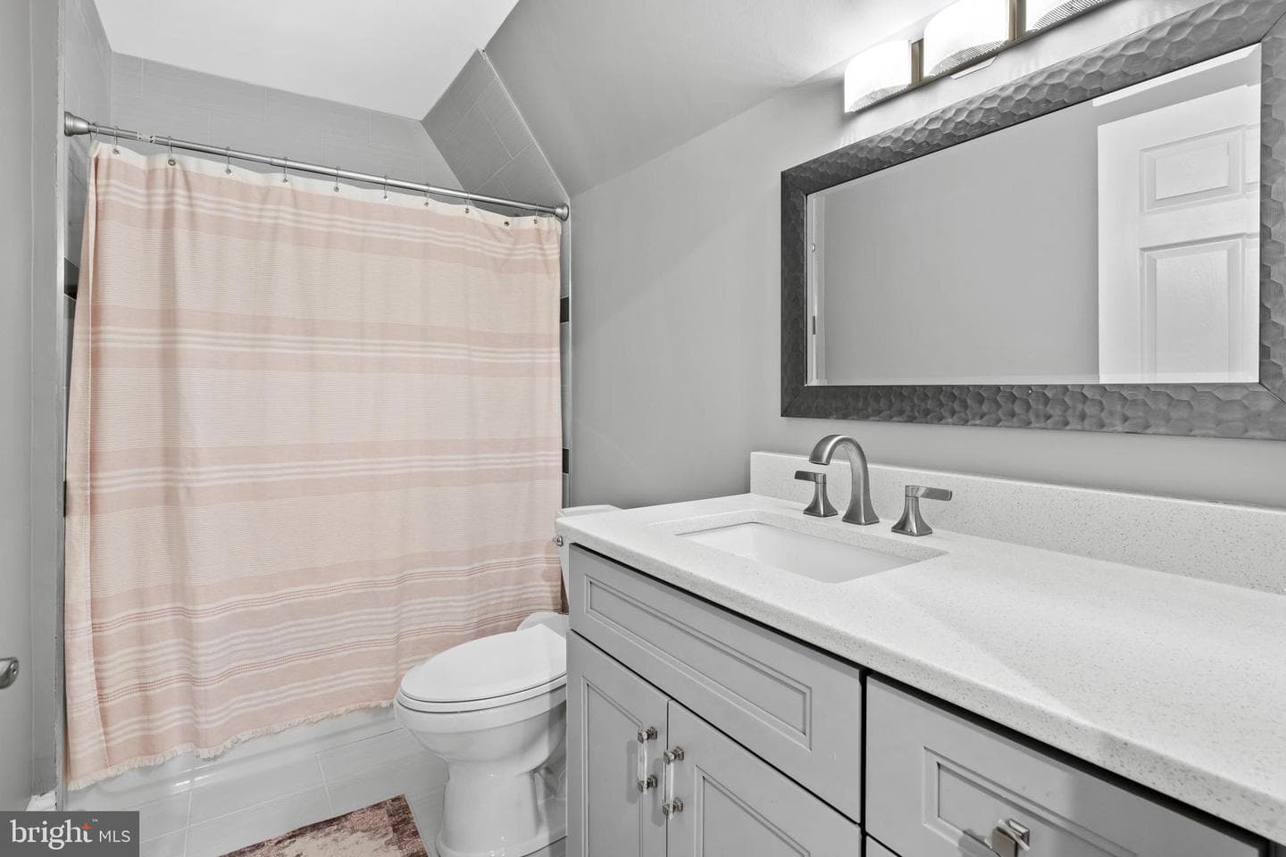 57 Rust Hill Road photo 20