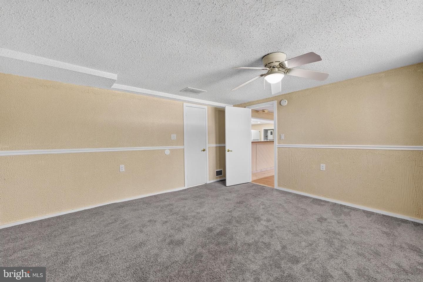 11 Williams Lane photo 31