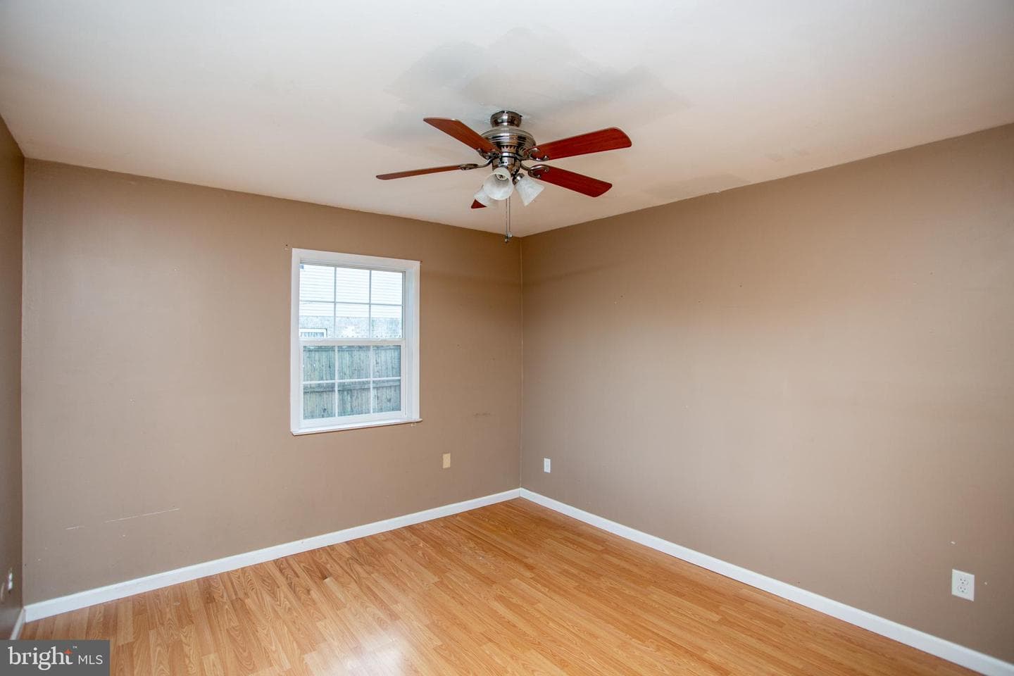 116 Linda Court photo 7