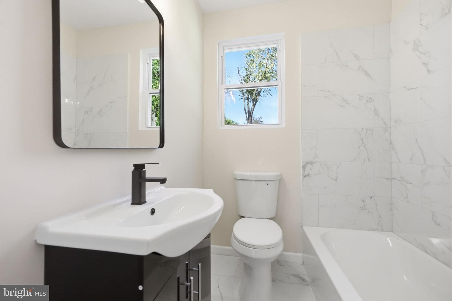 110 Elmwood Avenue photo 12