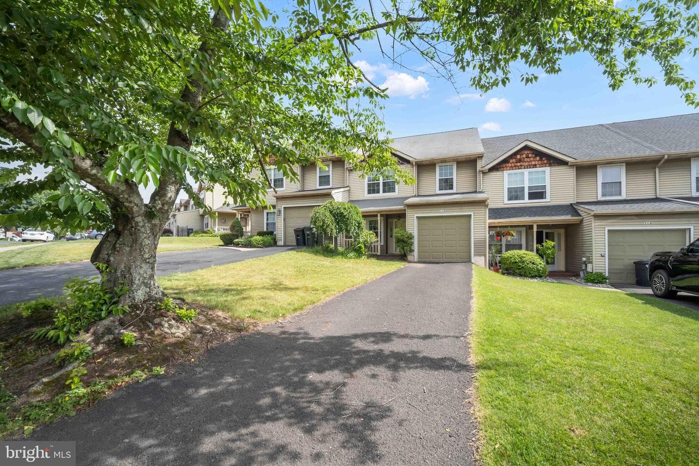 115 Mulberry Drive, Southampton