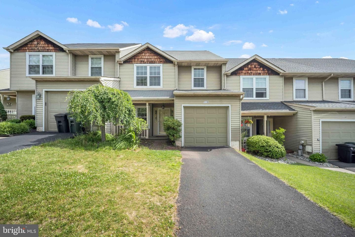 115 Mulberry Drive, Southampton