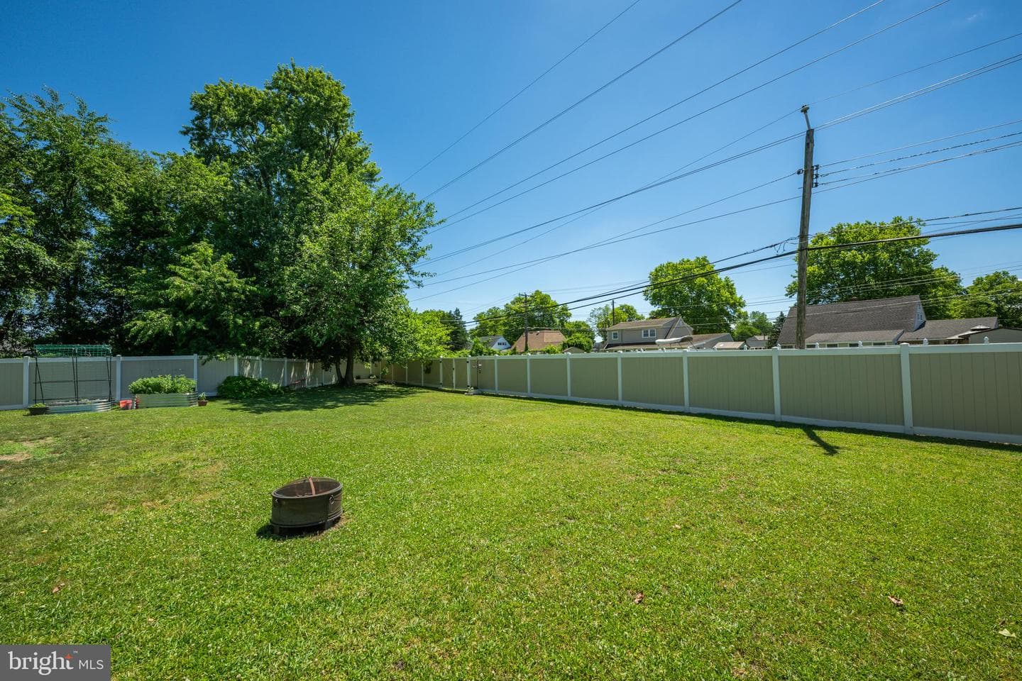 69 New School Lane photo 17