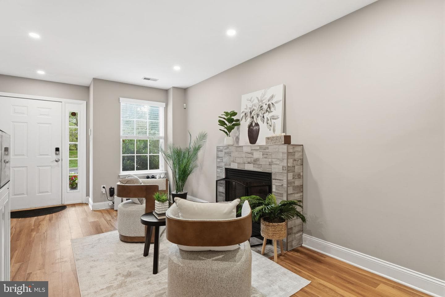458 Jason Drive photo 6