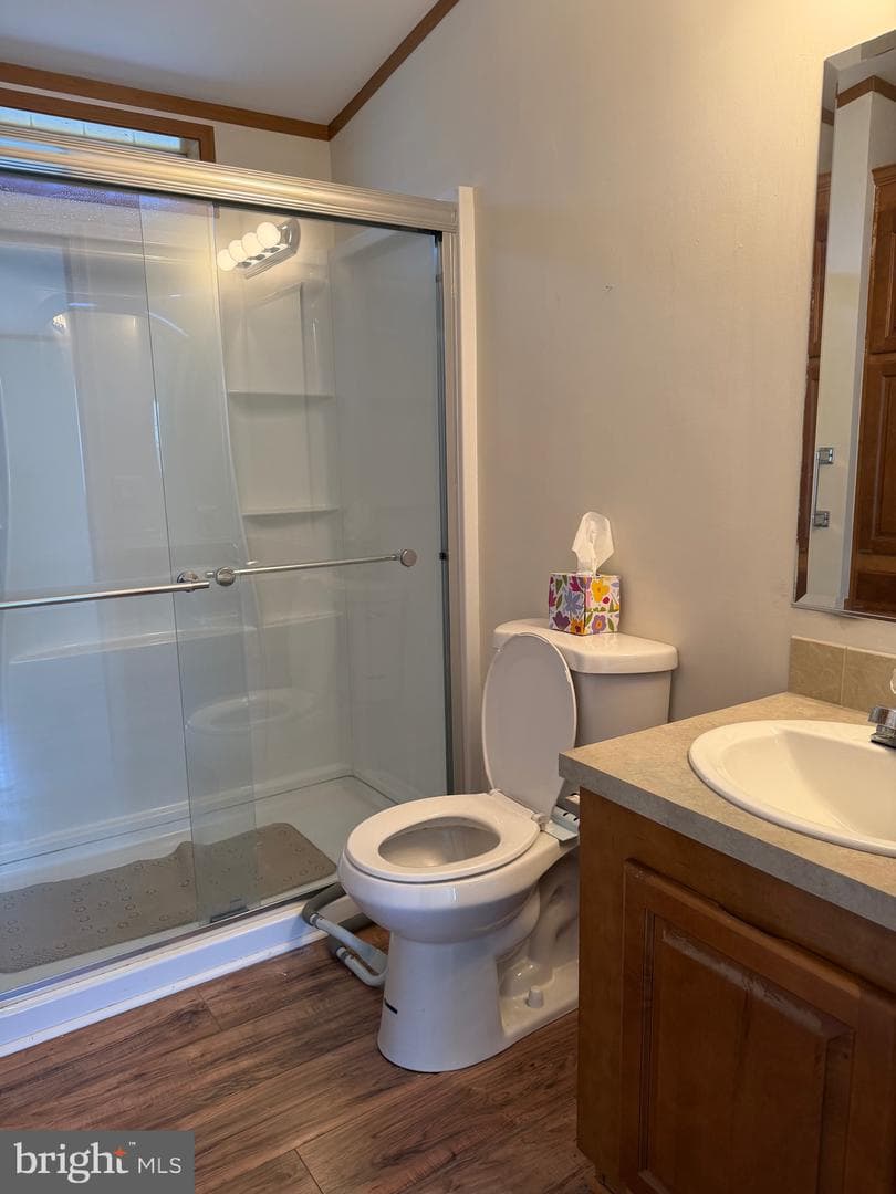 3421 Rose Avenue photo 8