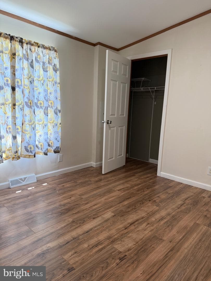 3421 Rose Avenue photo 9