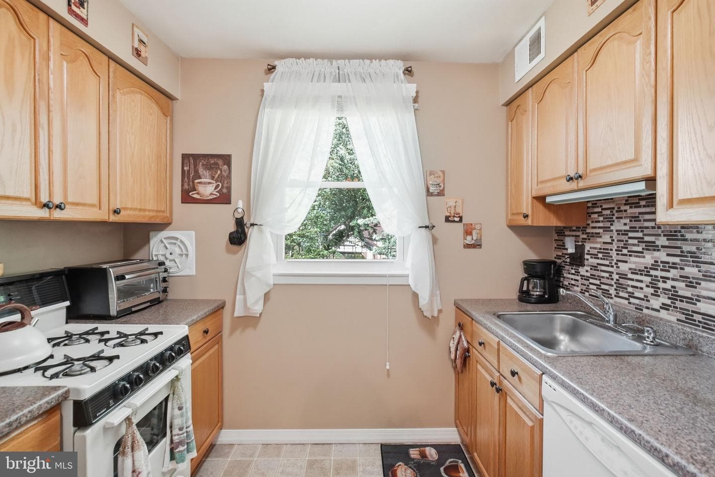 1155 York Road #k2 photo 14