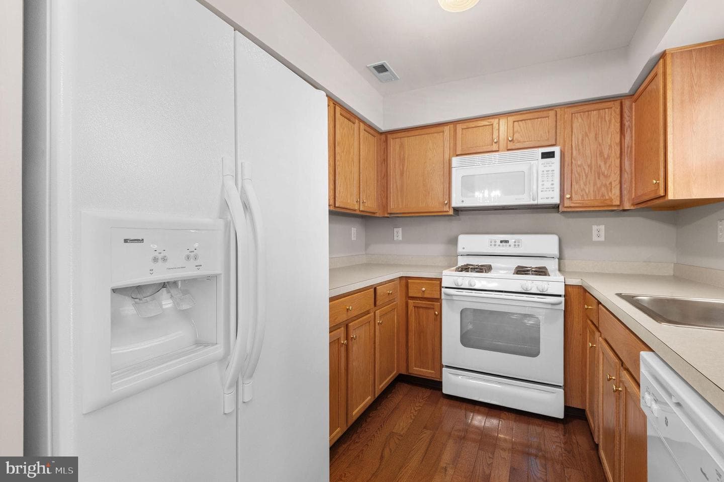 111 Fulgens Court #158 photo 10