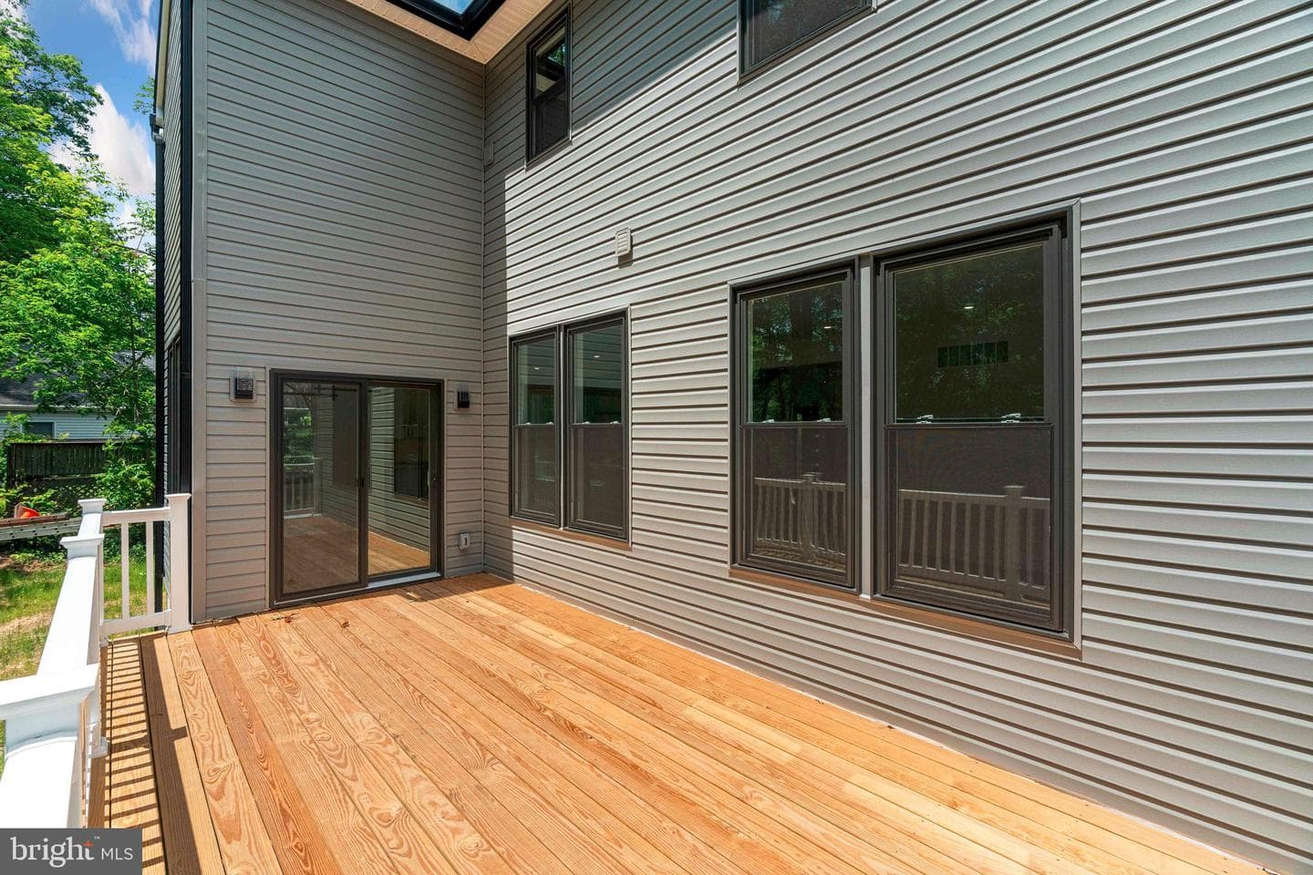 2947 Bridge Street photo 16