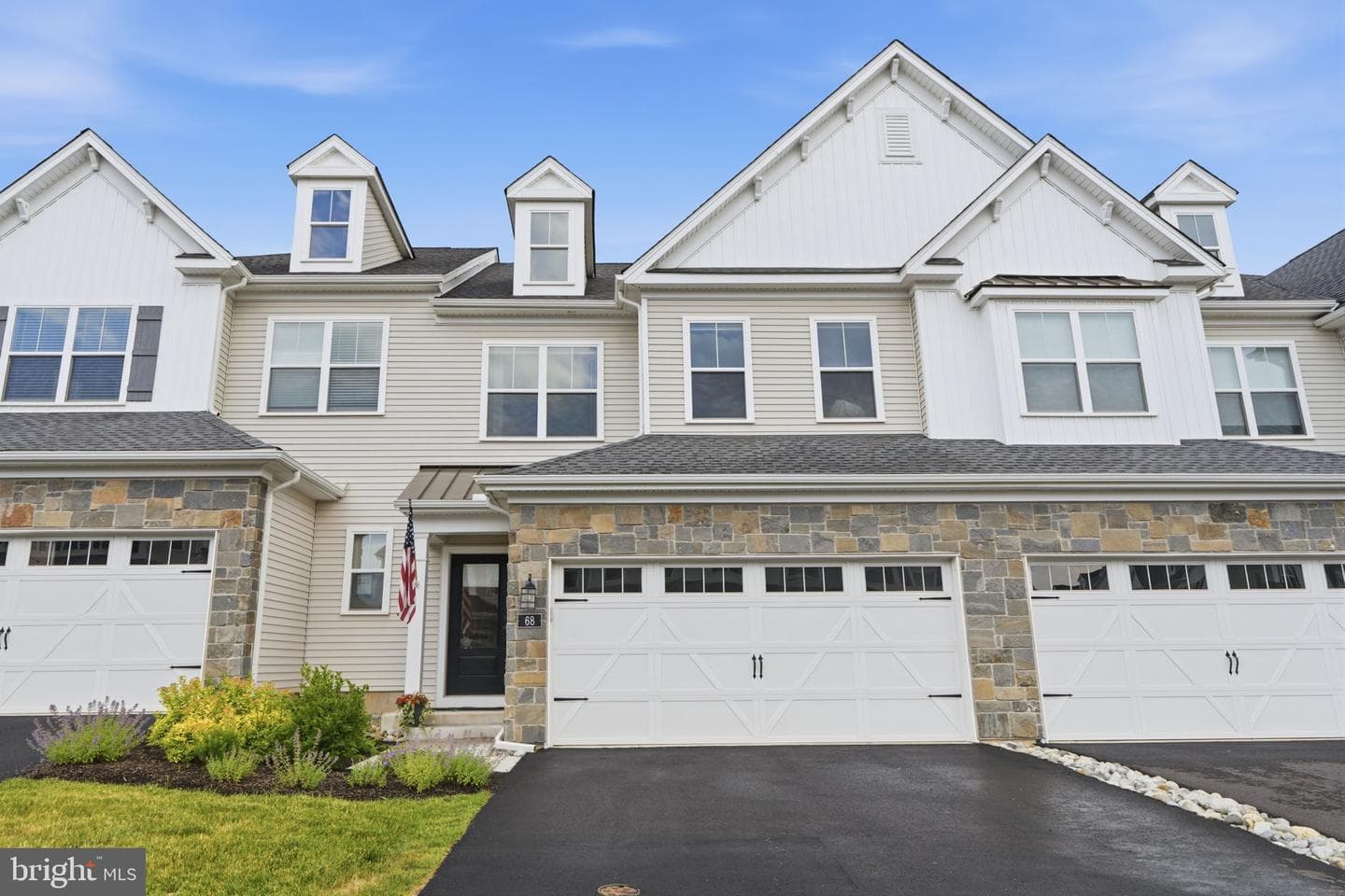 68 Parry Way photo 3
