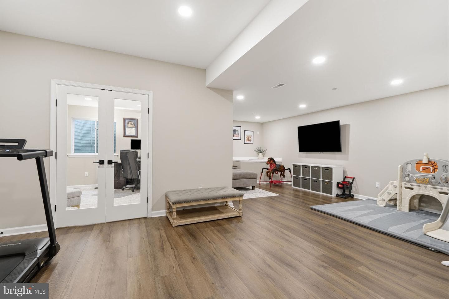 68 Parry Way photo 34