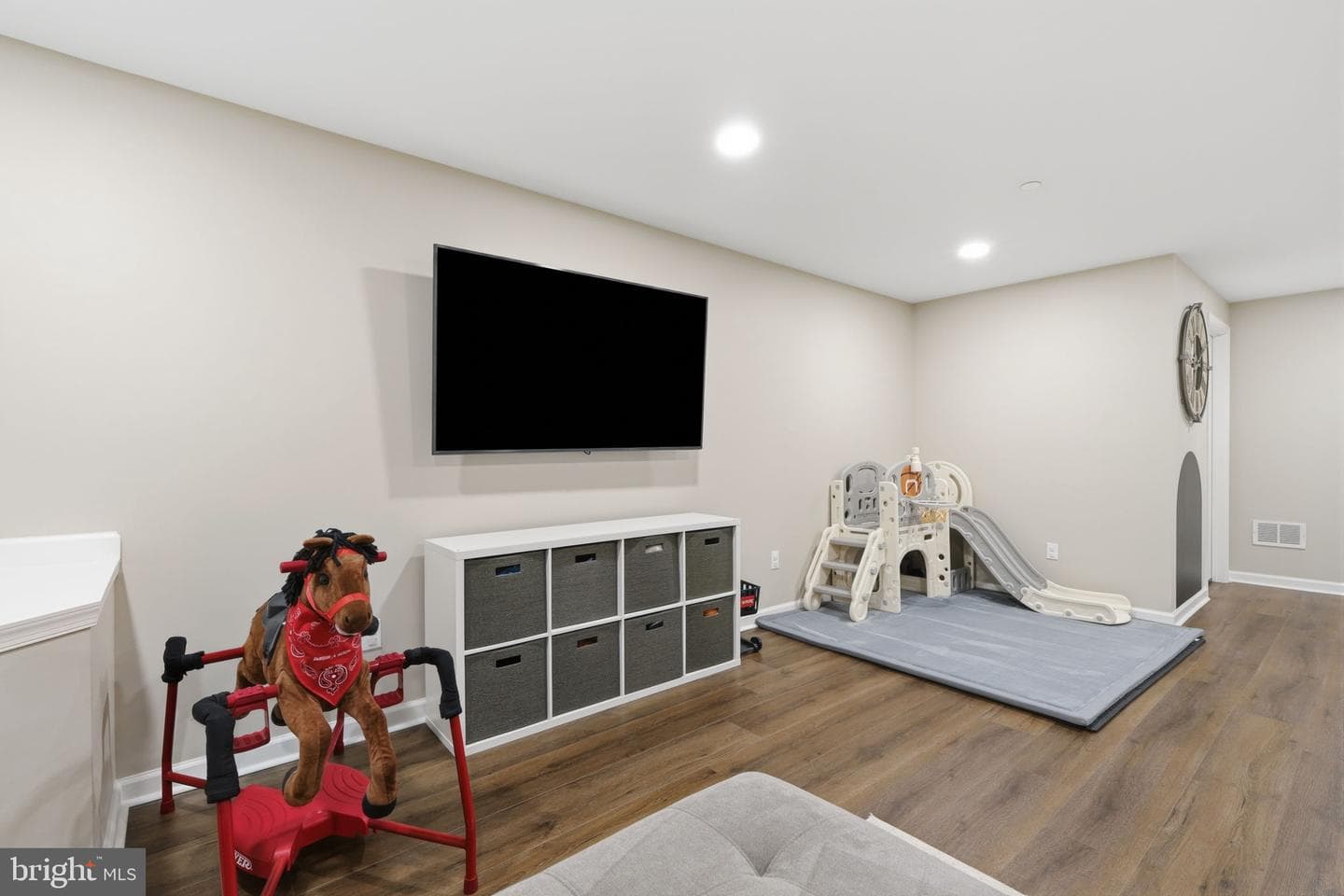 68 Parry Way photo 38