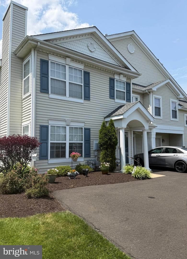 101 Willowoak Court photo 3