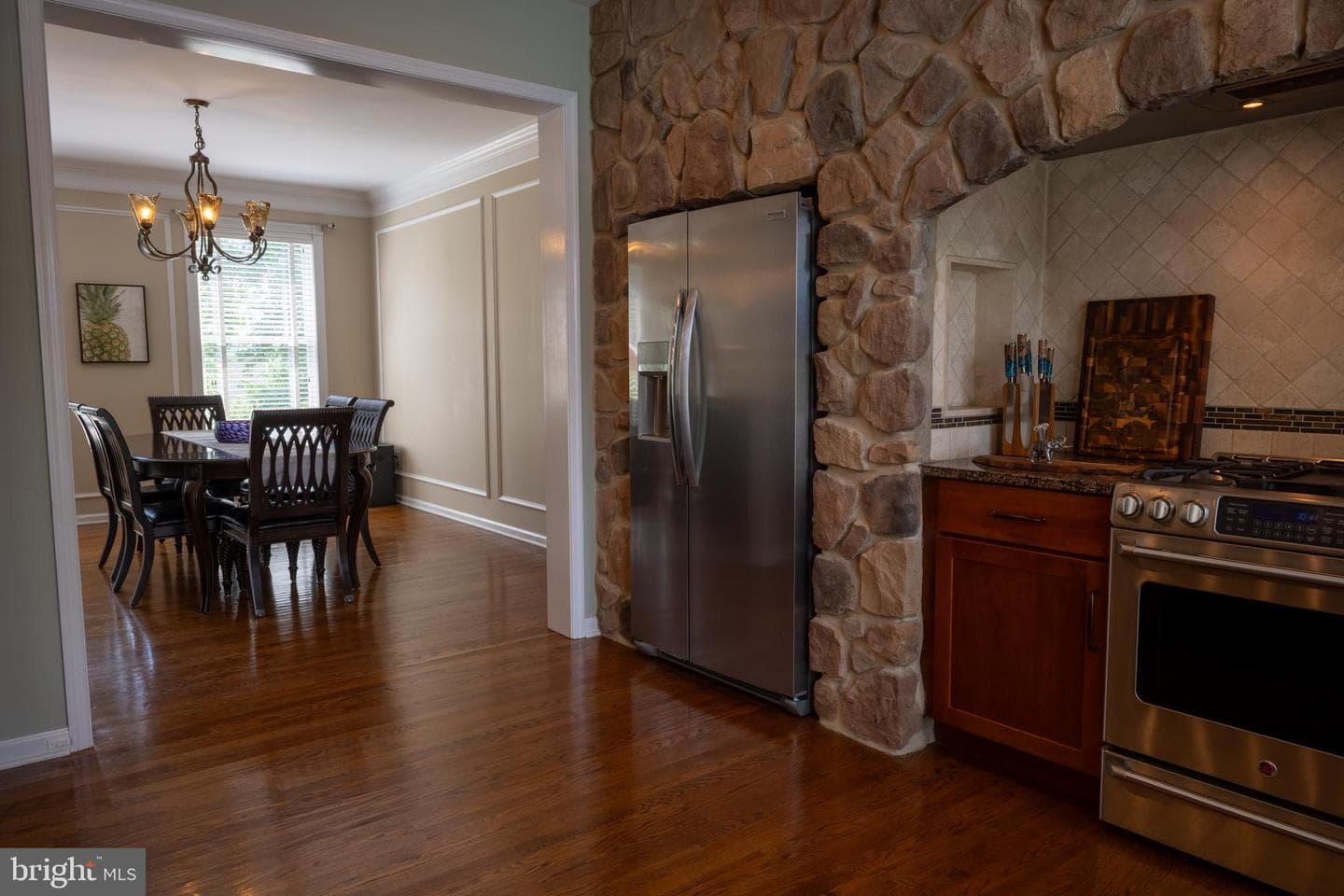 4502 Scenic View Circle photo 13