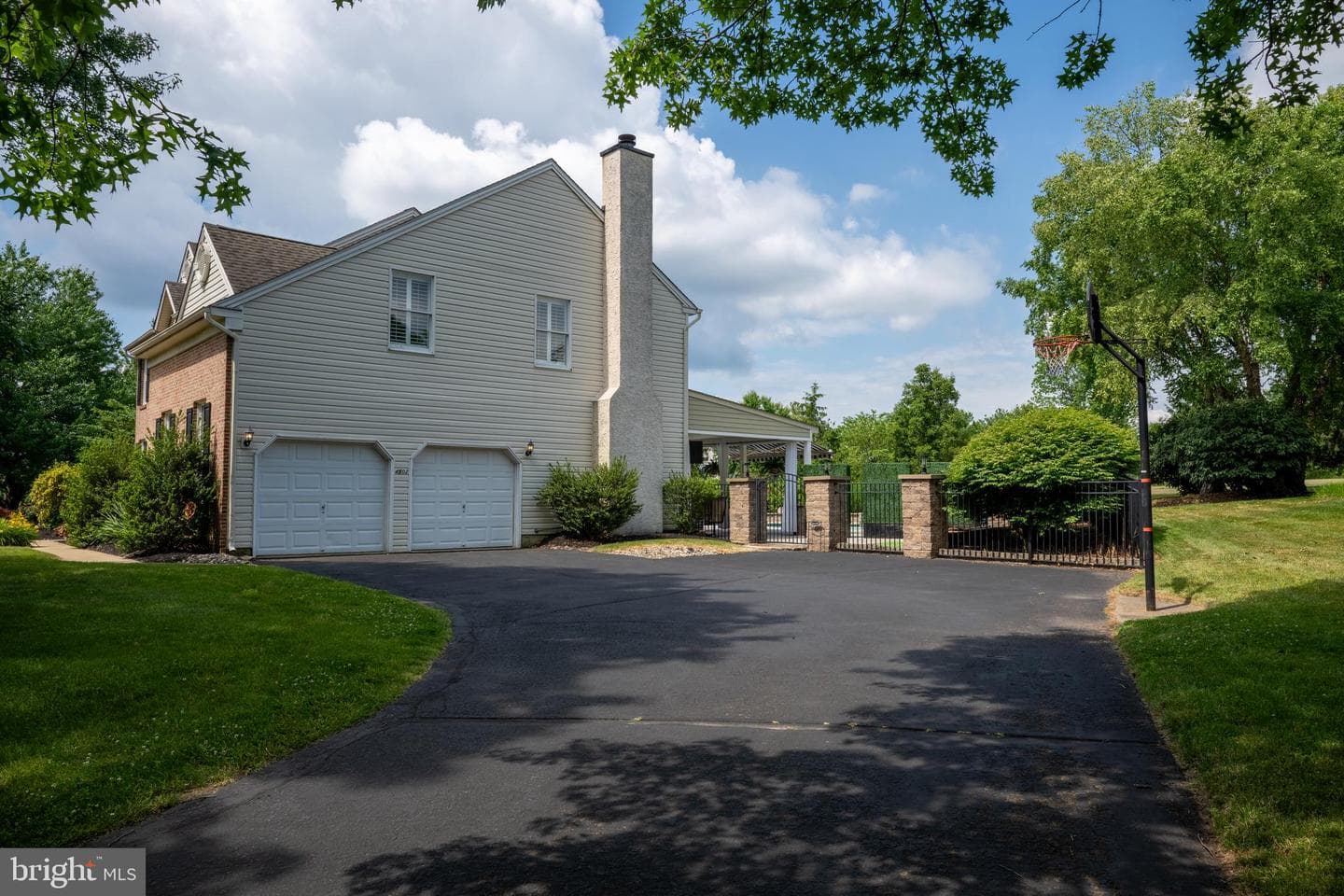 4502 Scenic View Circle photo 5
