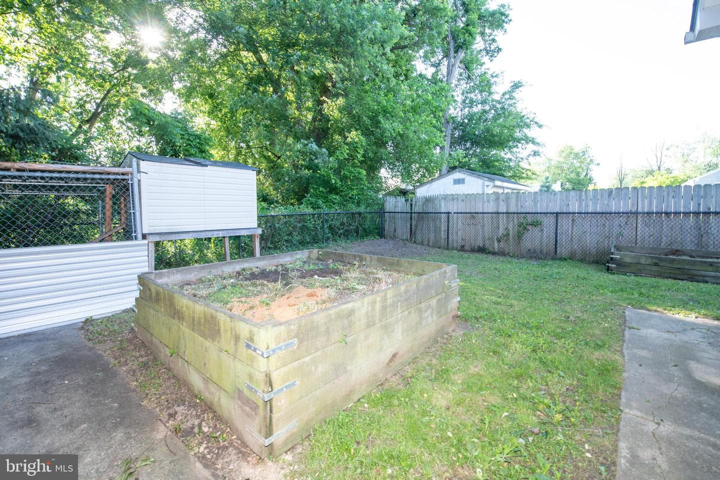 519 Parkvale Avenue photo 13