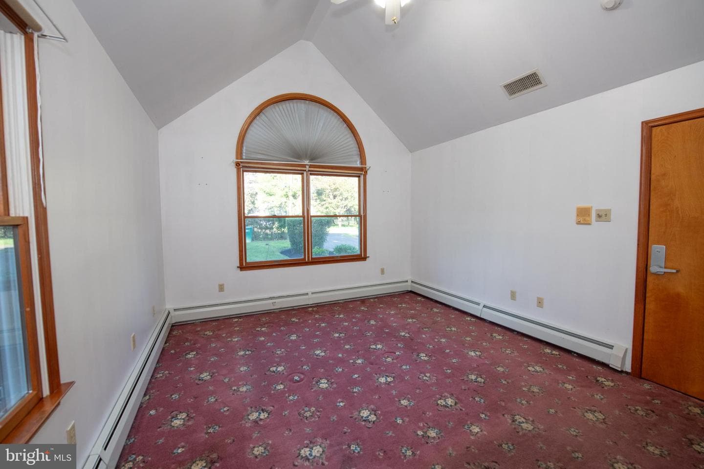 519 Parkvale Avenue photo 17