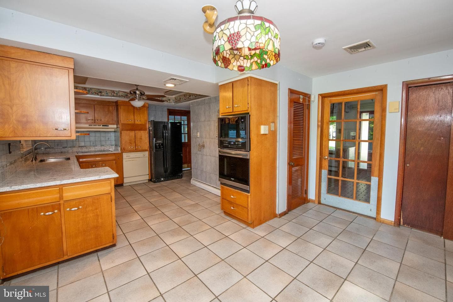 519 Parkvale Avenue photo 56
