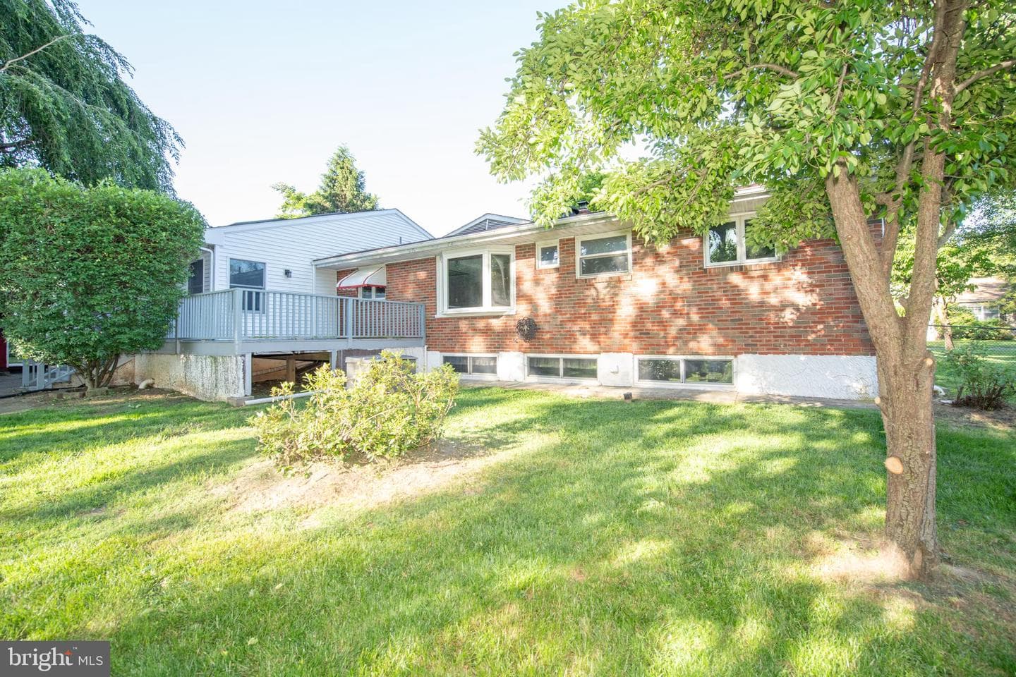 519 Parkvale Avenue photo 7