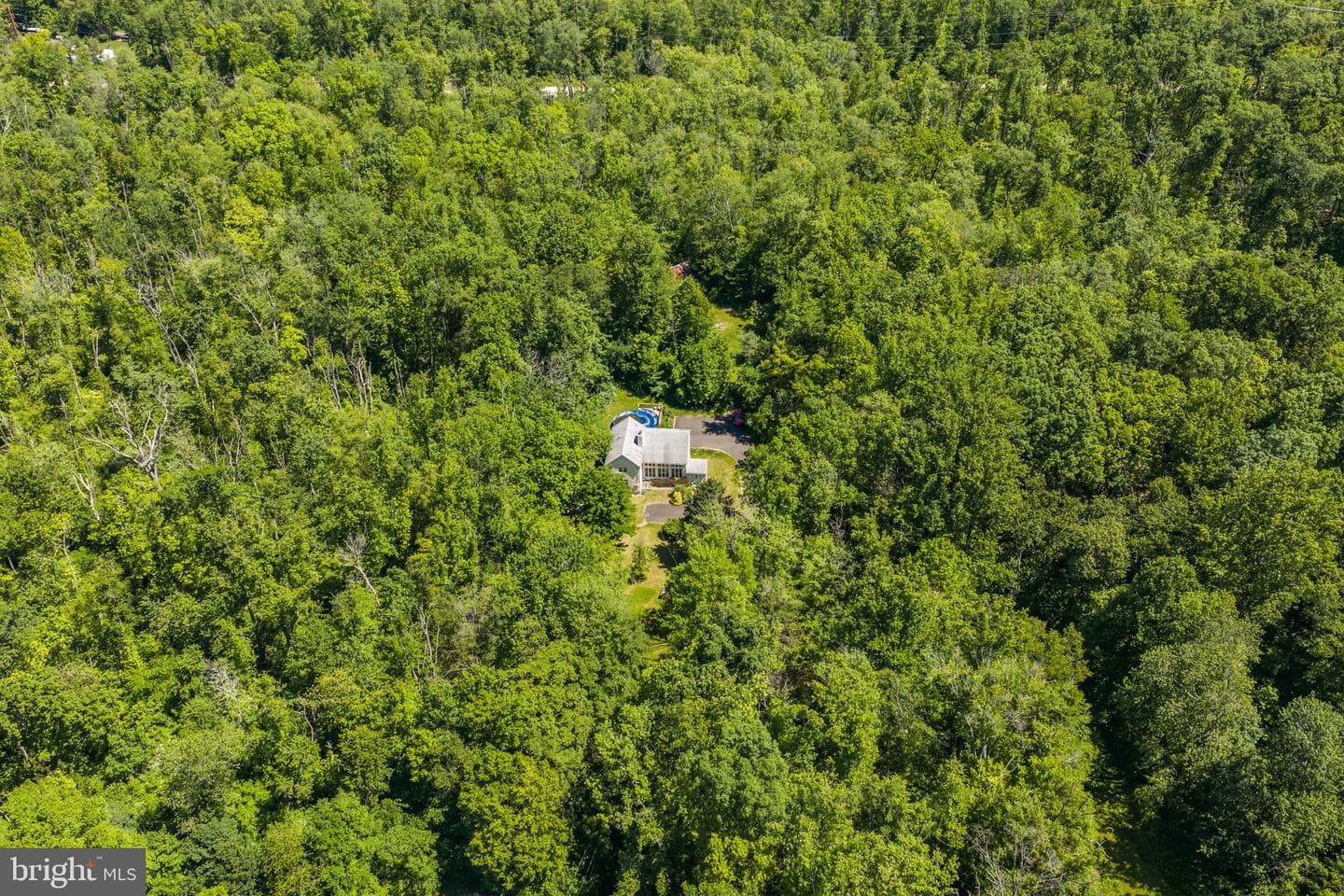 305 Thousand Acre Road photo 12